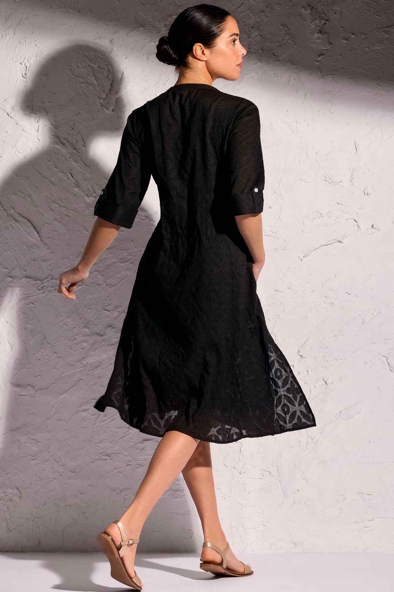 db25-008-blk1