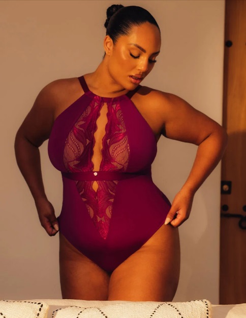 Indulgence Stretch Lace Body (Berry Purple, L)