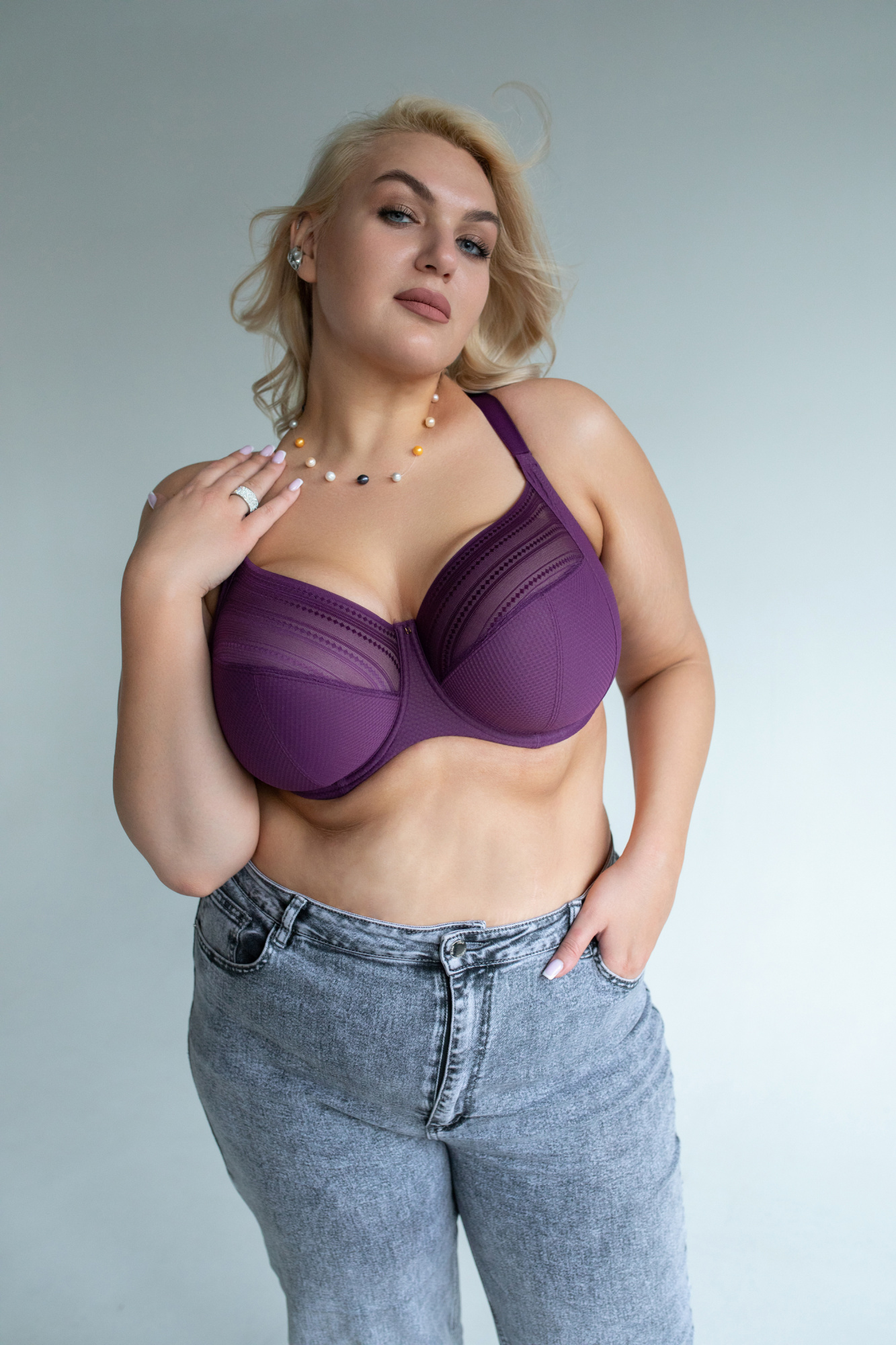 Serene Full Cup (Aubergine, 65GG)